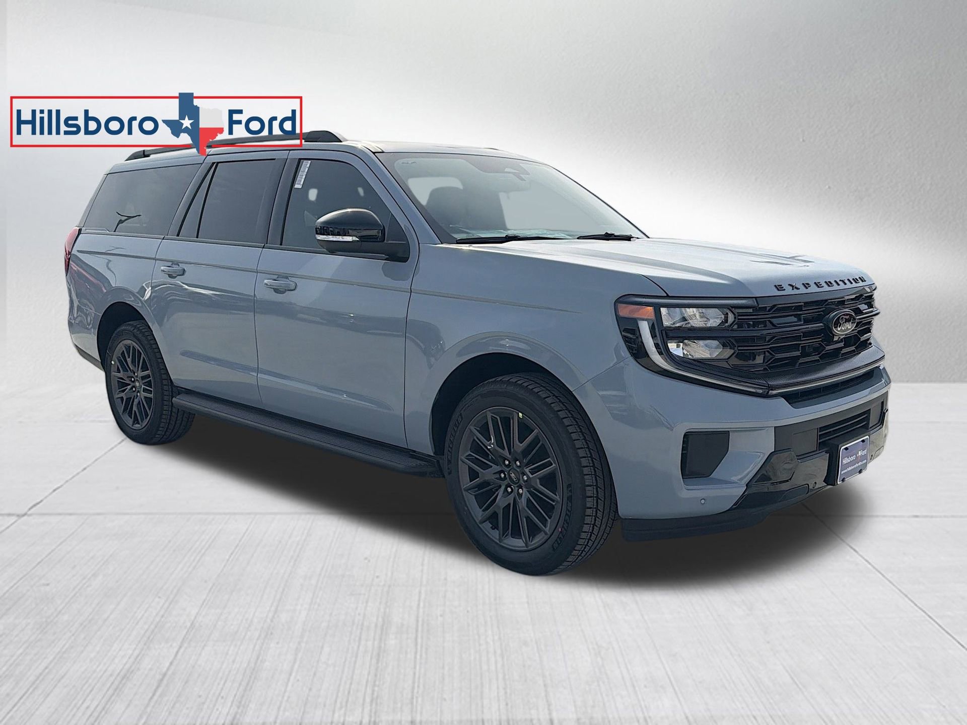New 2026 Ford Expedition Max Platinum w/ Stealth Appearance Package AWD/4WD image 4