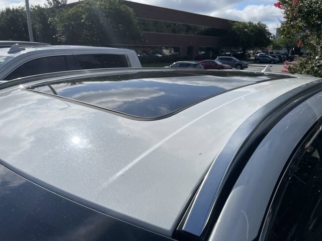 Used 2023 Lincoln Aviator Black Label w/ Class IV Trailer Tow Package AWD/4WD image 11