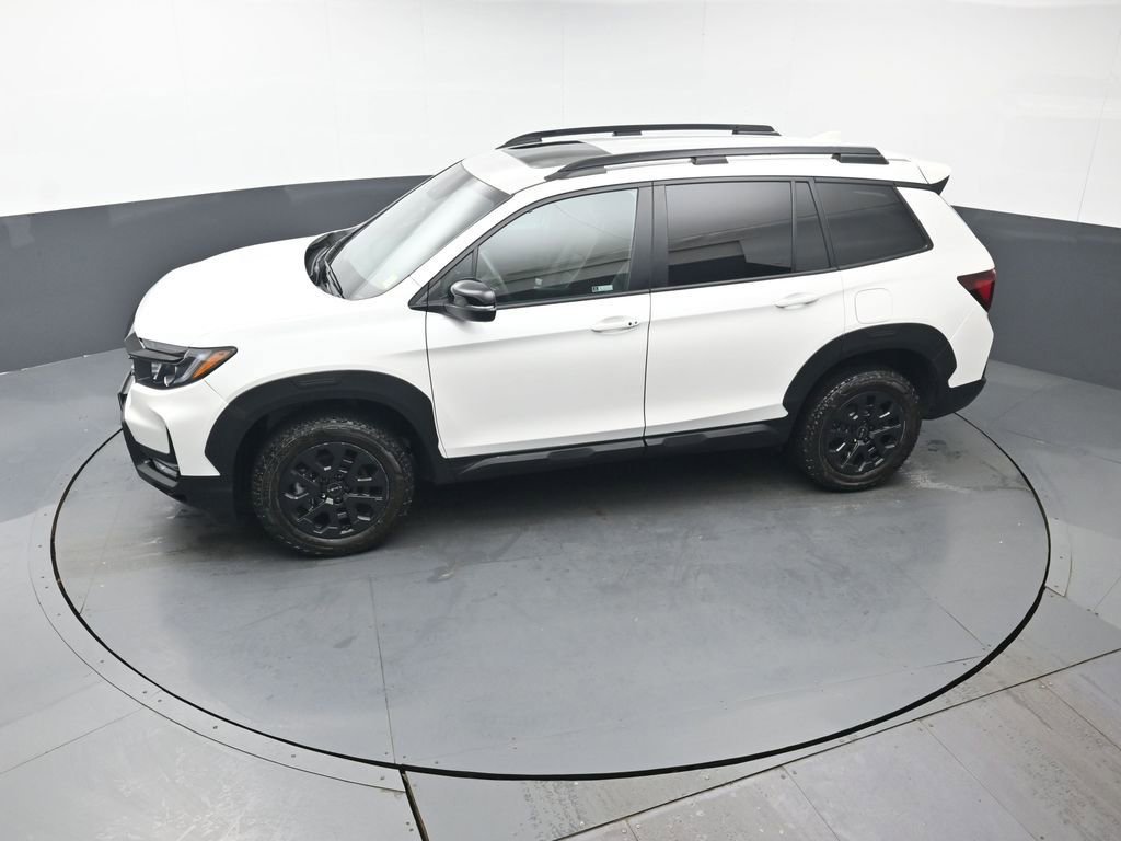 Used 2023 Honda Passport TrailSport image 36