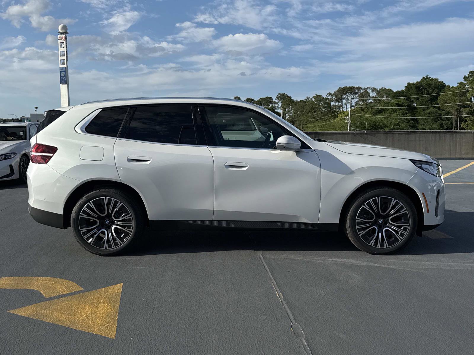 New 2026 BMW X3 xDrive30 w/ Premium Package image 2