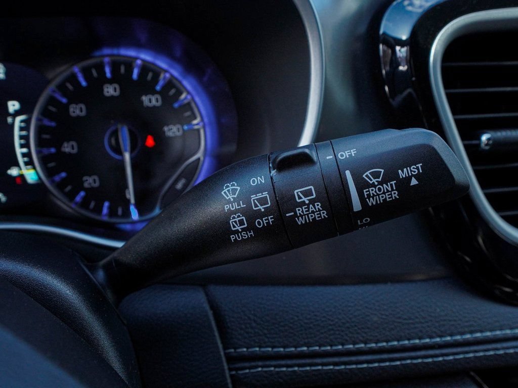 New 2026 Chrysler Pacifica Select FWD image 28