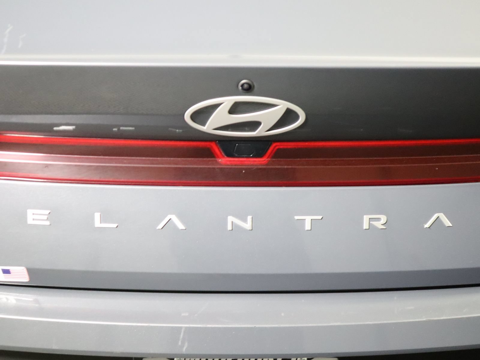 Used 2024 Hyundai Elantra SEL FWD image 8