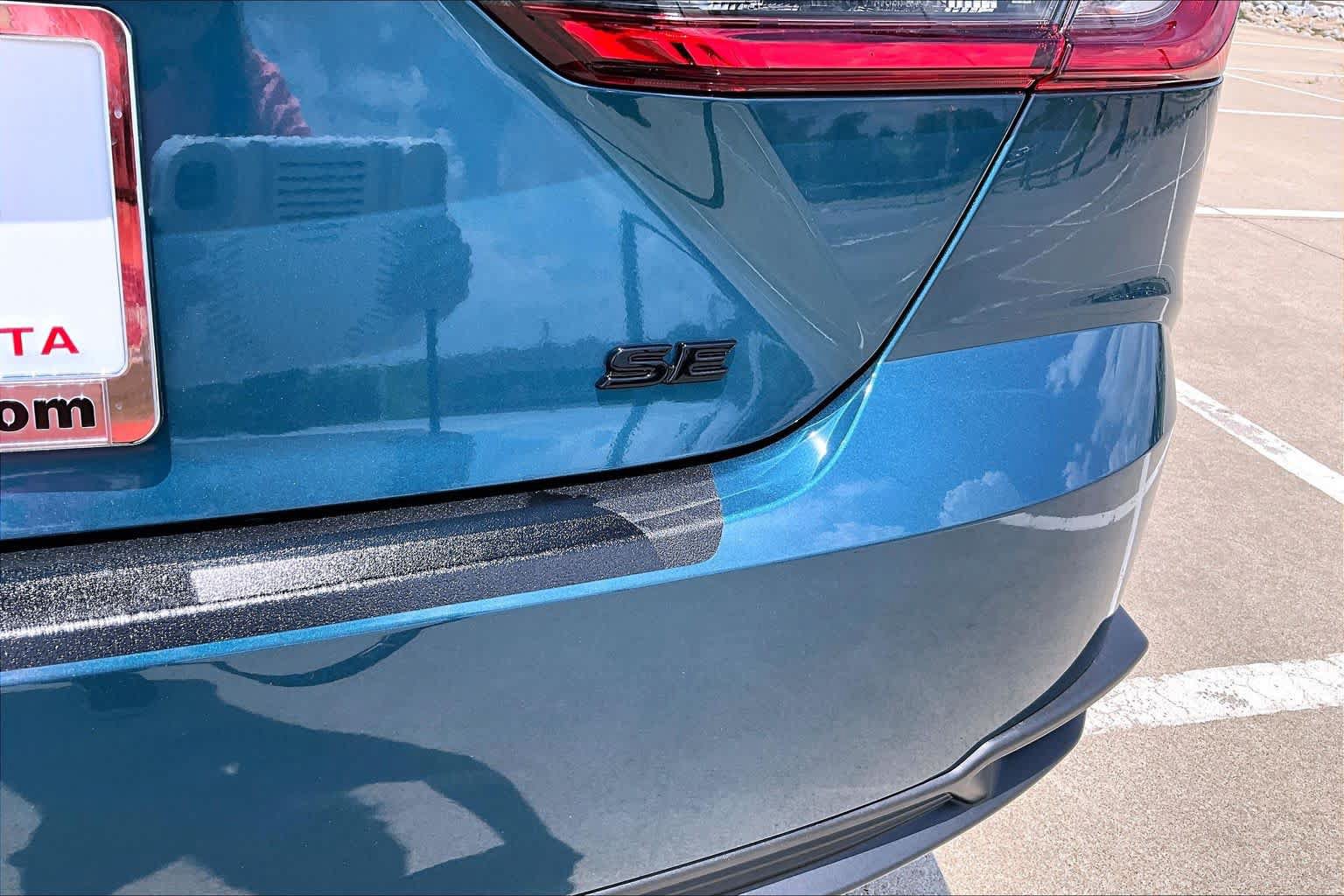 New 2026 Toyota Camry SE FWD image 15