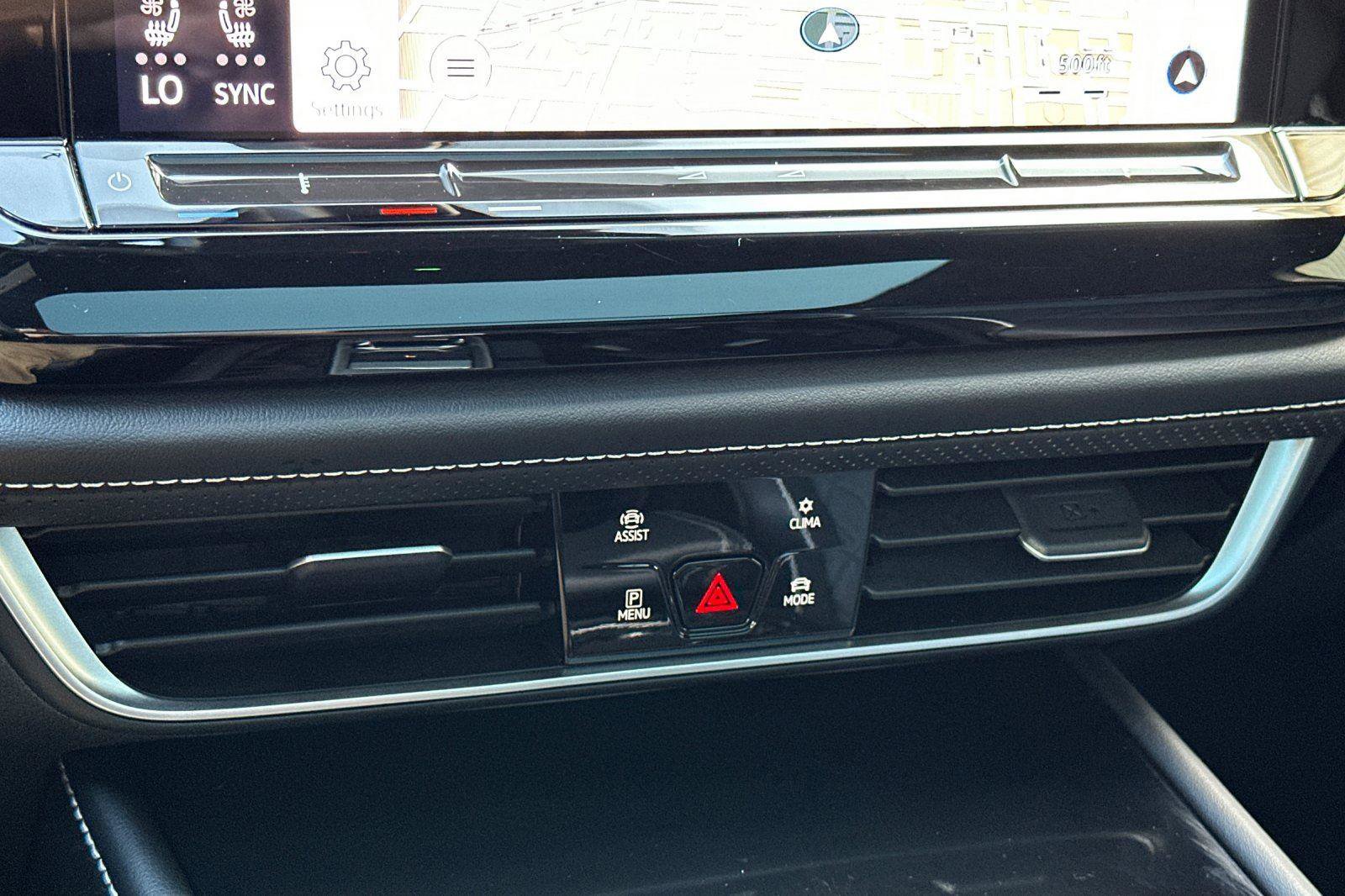 Used 2024 Volkswagen Atlas Cross Sport SEL Premium R-Line image 24