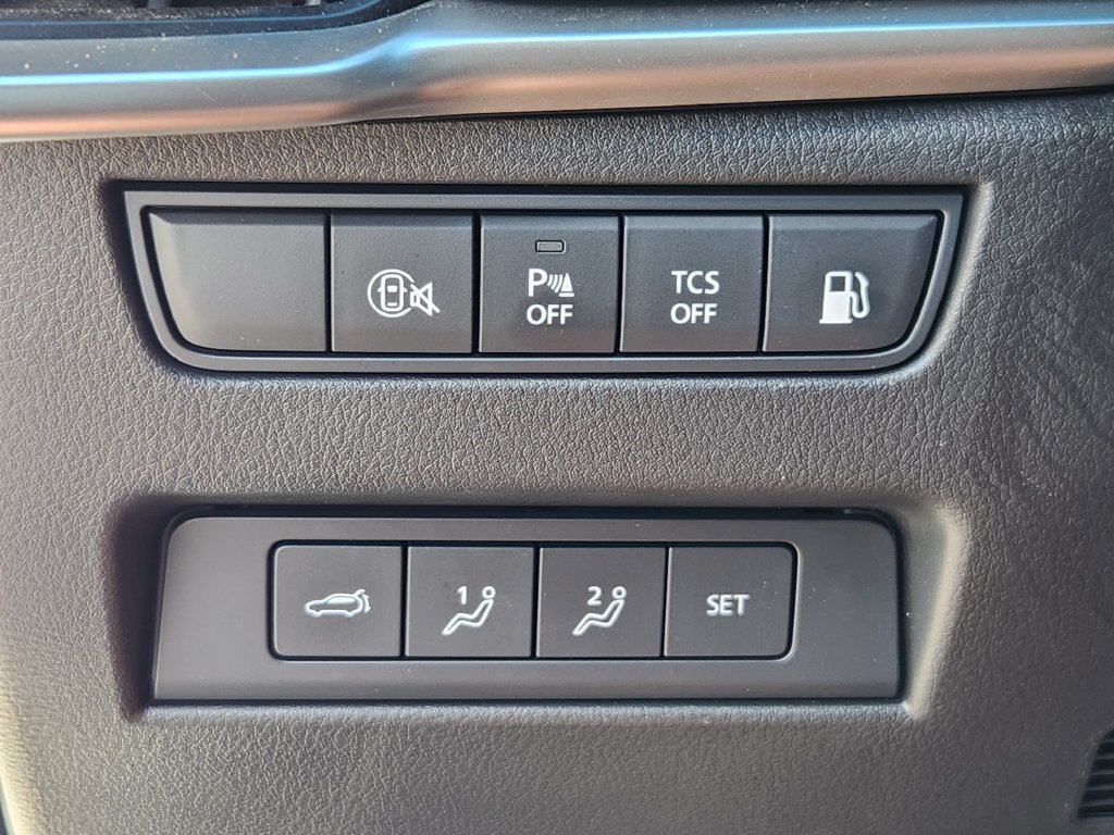 Used 2025 MAZDA CX-70 Plug-In Hybrid w/ Premium Pkg AWD/4WD image 13