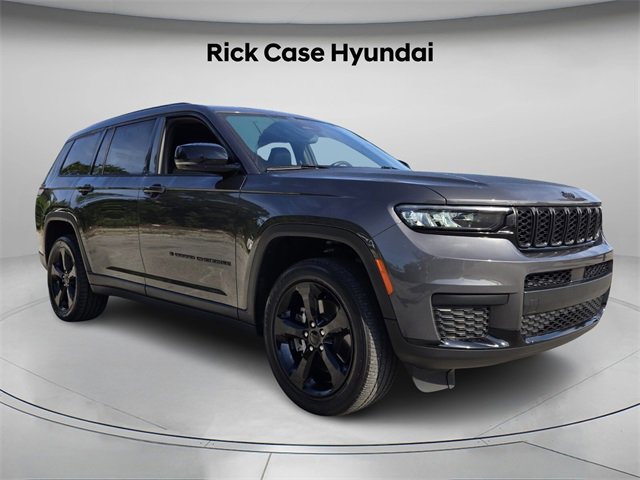 Used 2022 Jeep Grand Cherokee L Laredo image 9