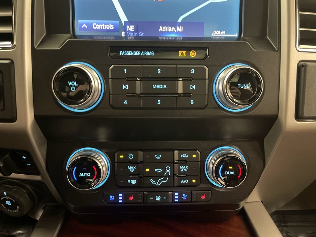 Used 2020 Ford F250 King Ranch w/ King Ranch Ultimate Package AWD/4WD image 12