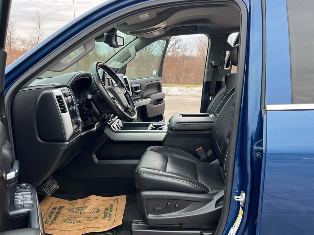 Used 2016 Chevrolet Silverado 2500 LTZ w/ LTZ Plus Package image 15