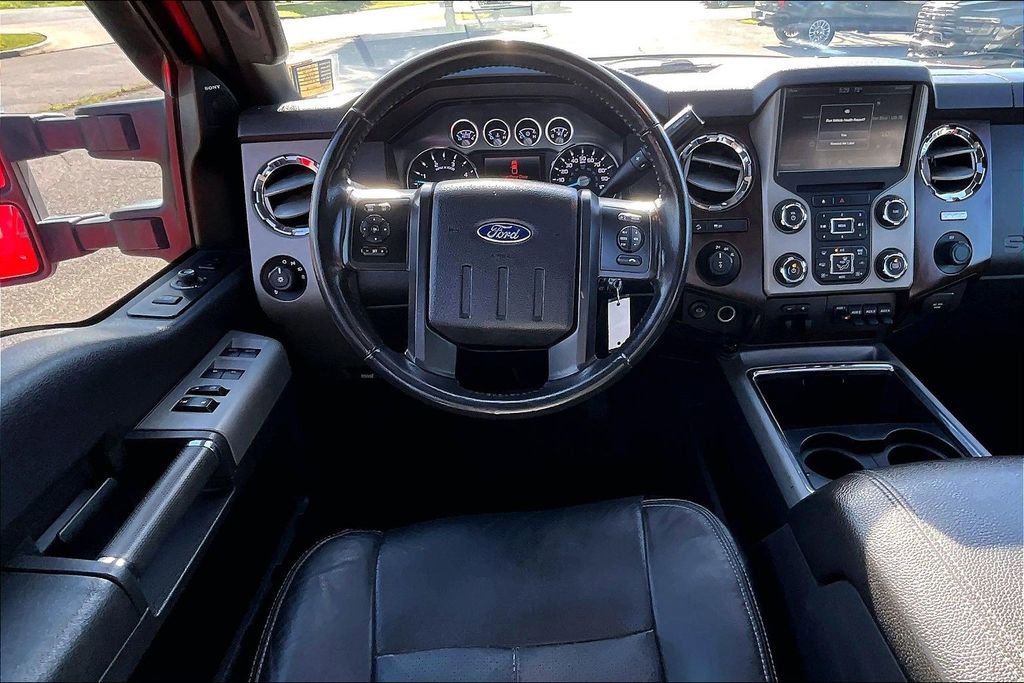 Used 2016 Ford F250 Lariat w/ Lariat Ultimate Package image 5