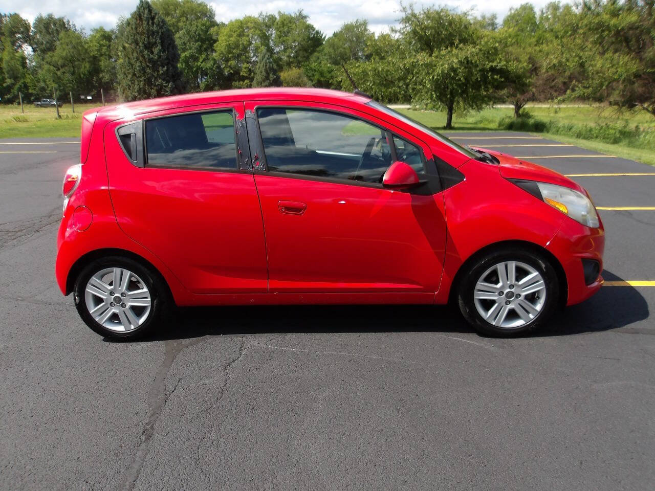 Used 2014 Chevrolet Spark LT FWD image 2
