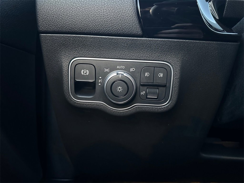 Used 2023 Mercedes-Benz GLA 250 GLA 250 image 25