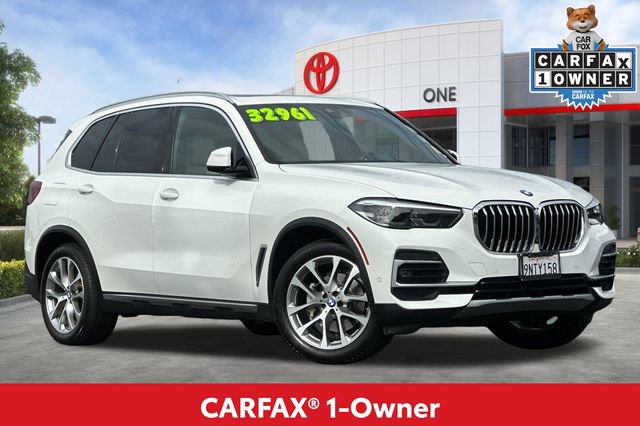 Used 2022 BMW X5 xDrive40i w/ Climate Comfort Package AWD/4WD image 2
