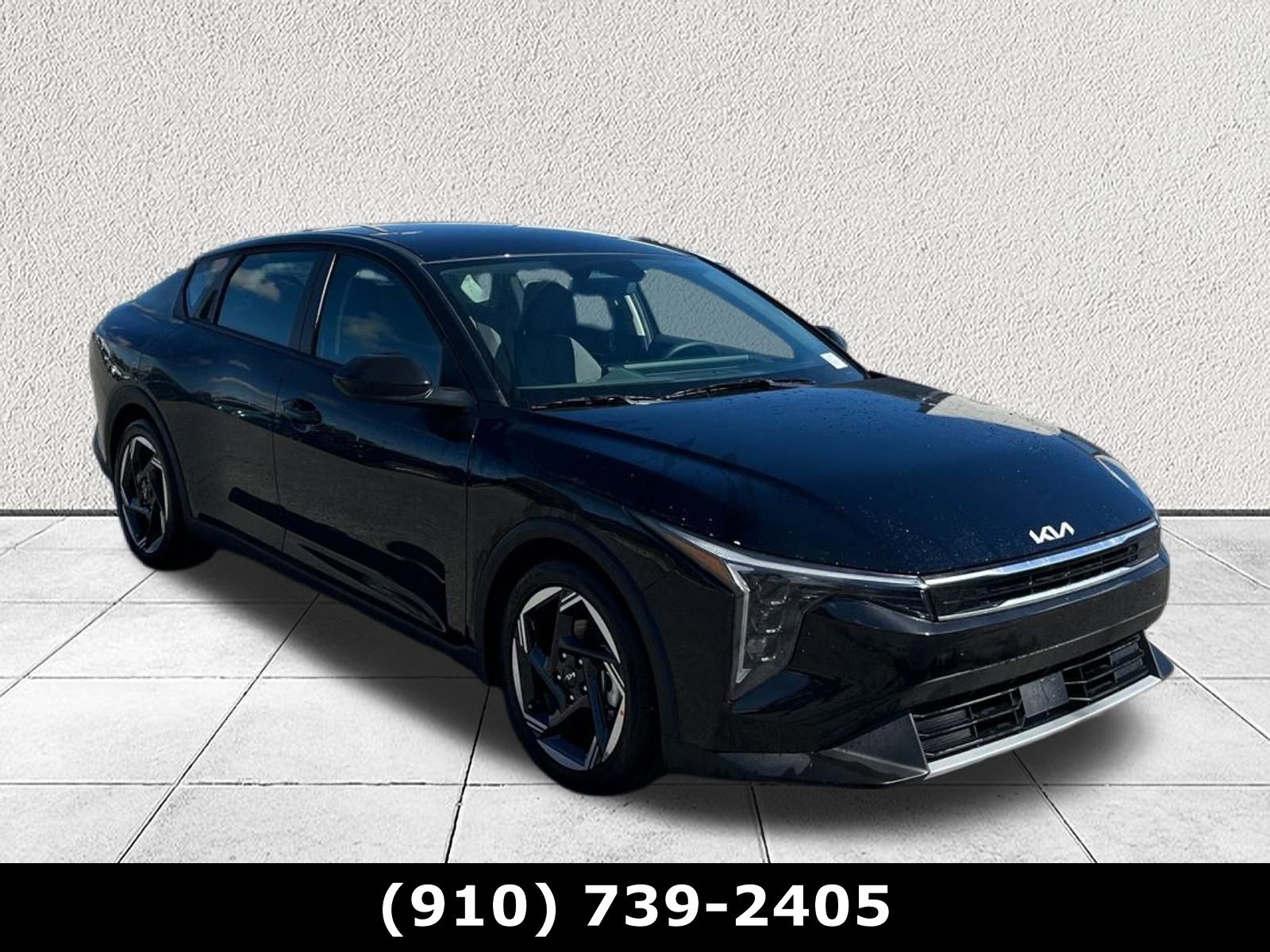 New 2025 Kia K4 EX