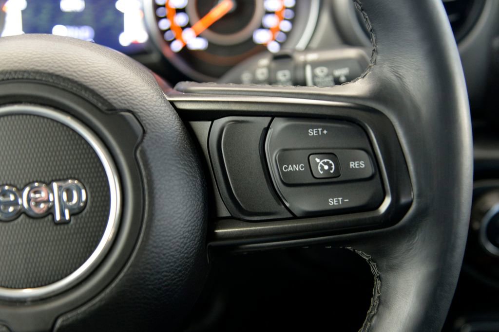 Used 2021 Jeep Wrangler Unlimited Sport image 23