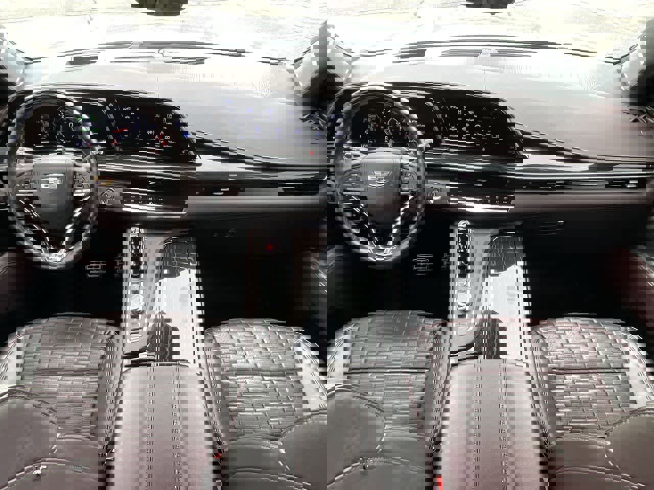 Certified 2024 Cadillac Escalade ESV V w/ LPO, ONYX Package image 27