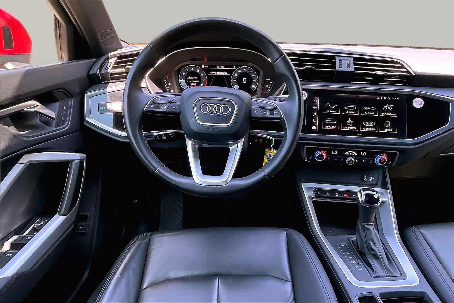 Used 2025 Audi Q3 2.0T Premium AWD/4WD image 6