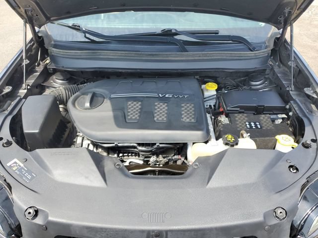 Used 2021 Jeep Cherokee Trailhawk AWD/4WD image 28