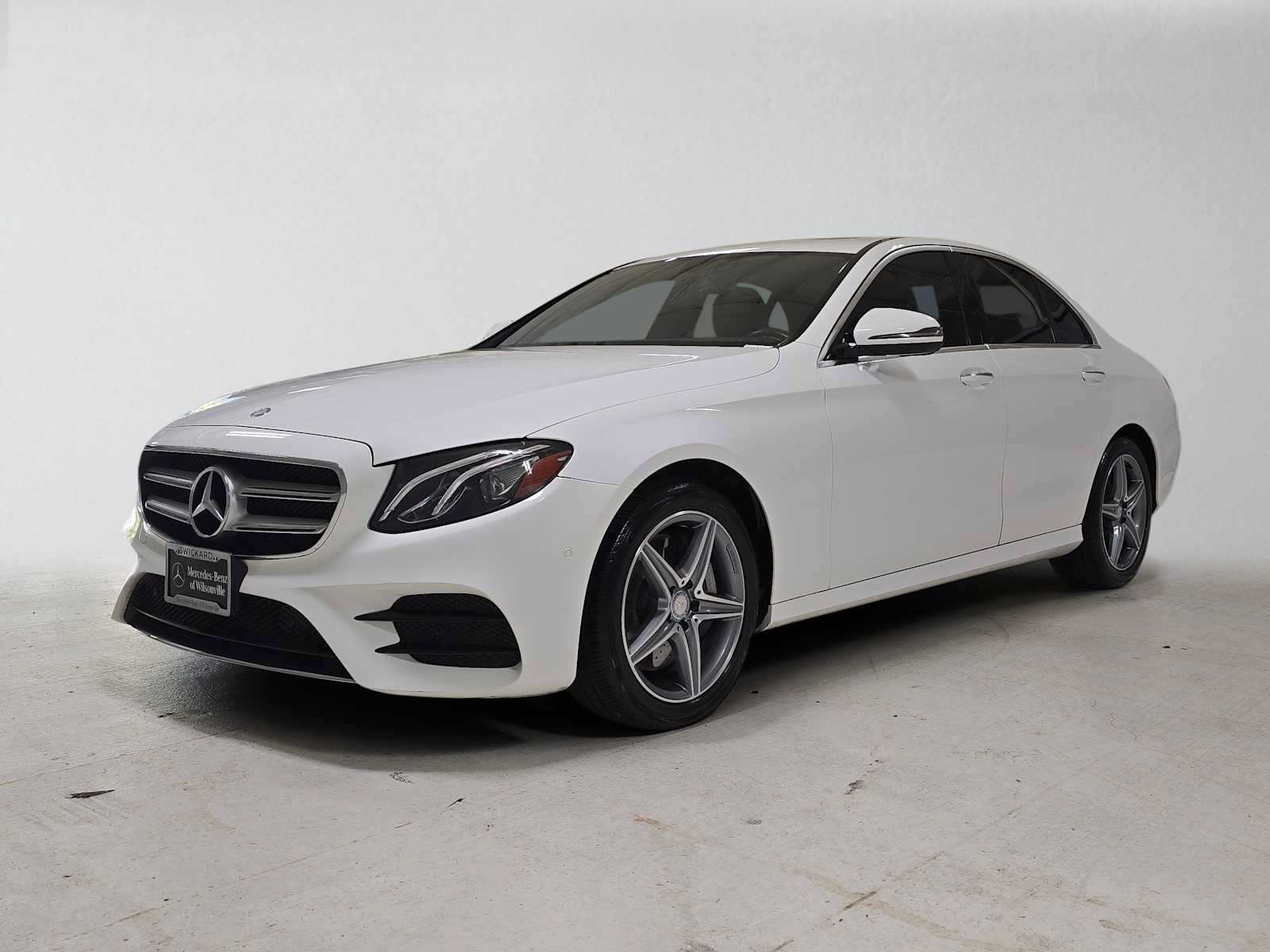 Certified 2017 Mercedes-Benz E 300 4MATIC image 7