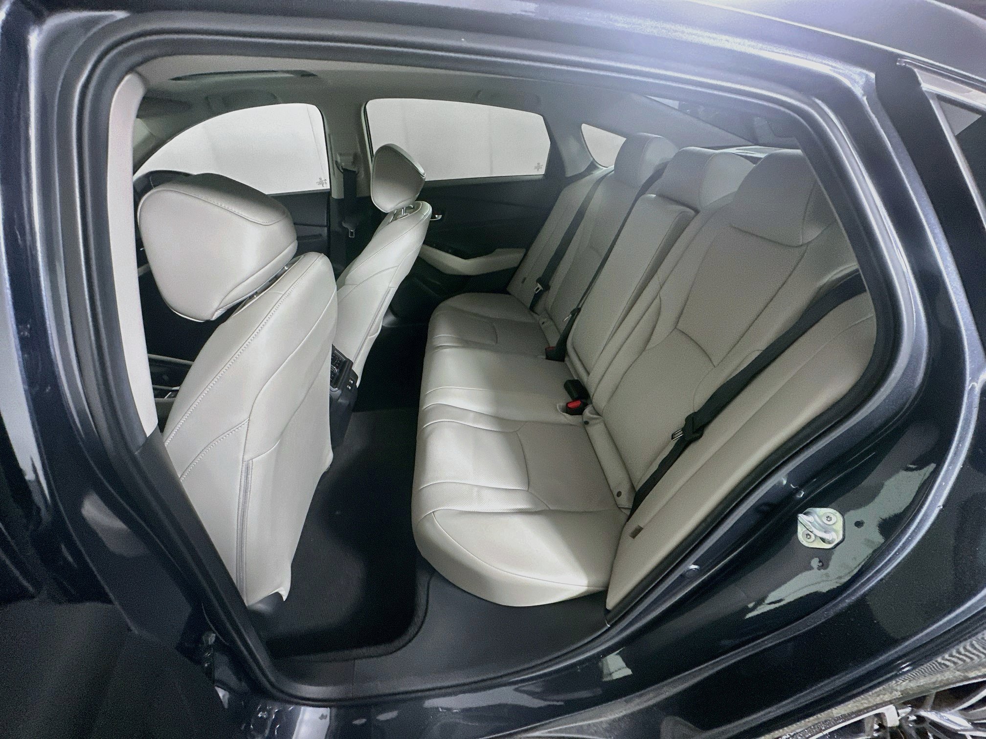 Used 2025 Honda Accord Touring image 27