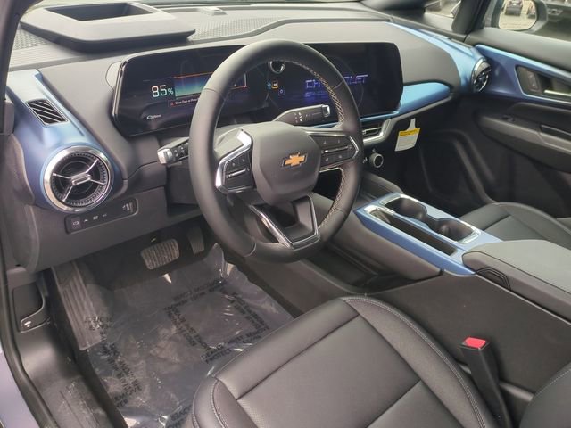 Used 2026 Chevrolet Equinox EV LT w/ Convenience Package II image 18