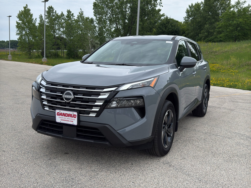 Used 2026 Nissan Rogue SV w/ Cold Weather Package AWD/4WD image 2