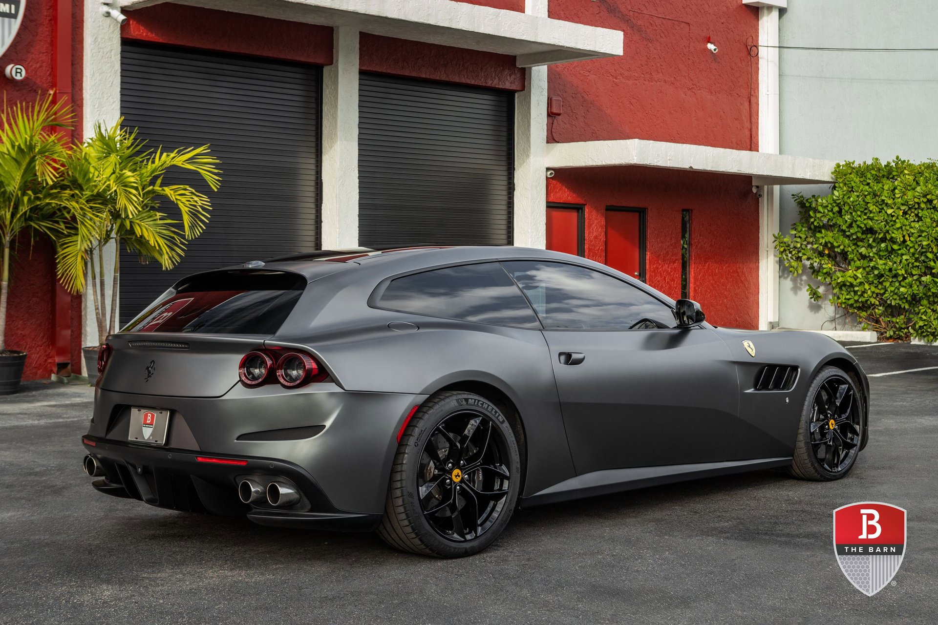Used 2018 Ferrari GTC4Lusso T image 10