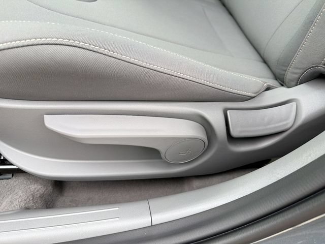 New 2026 Hyundai Elantra SEL Sport Premium FWD image 16