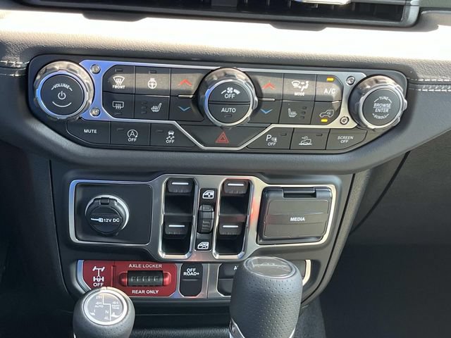 New 2026 Jeep Gladiator Mojave AWD/4WD image 28