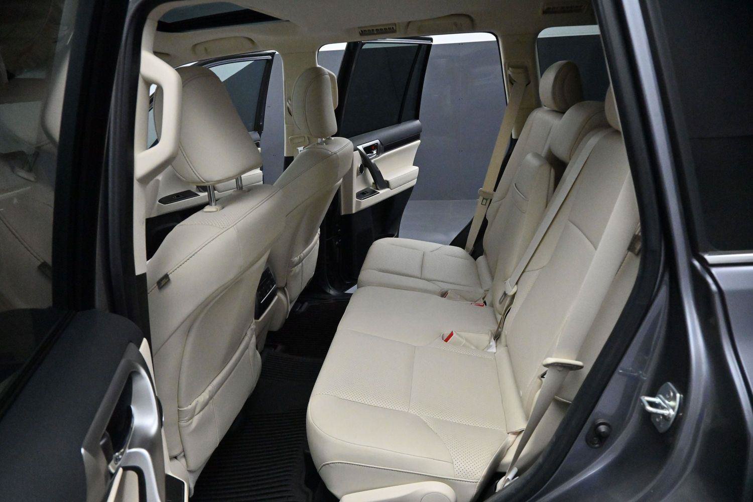 Used 2023 Lexus GX 460 Luxury AWD/4WD image 31
