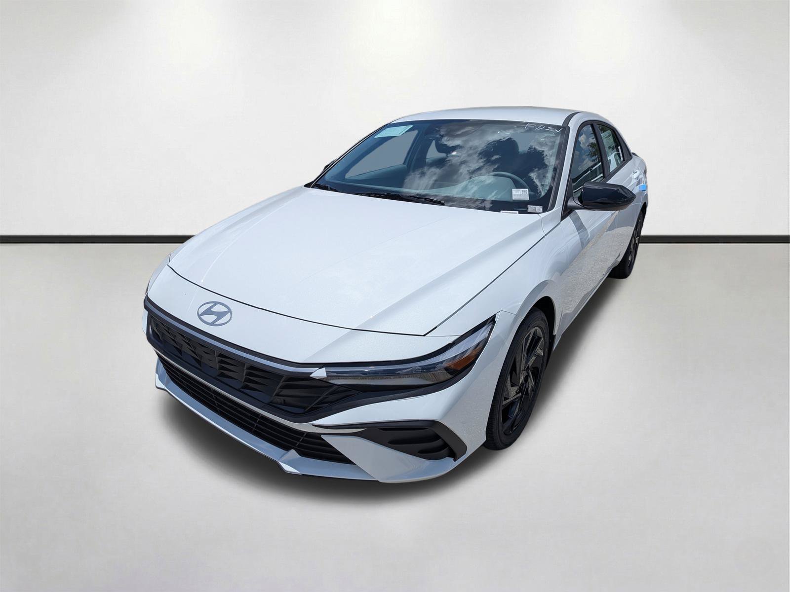 New 2026 Hyundai Elantra Sport FWD image 6