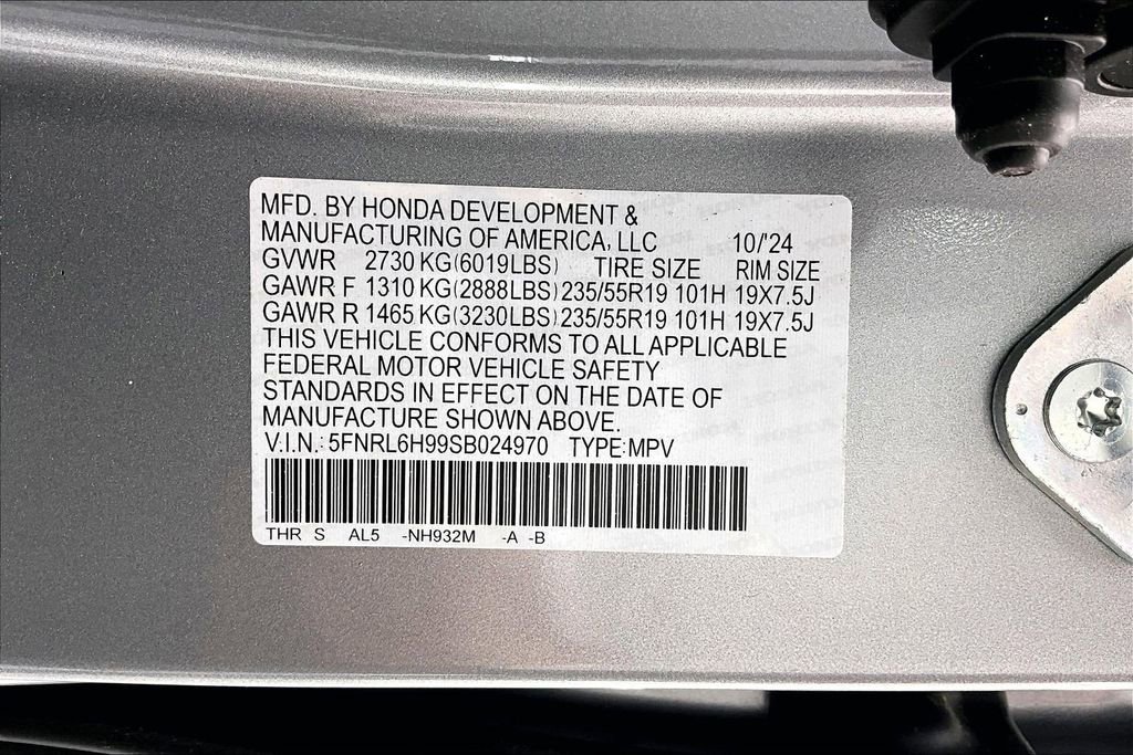 Used 2025 Honda Odyssey Elite image 36