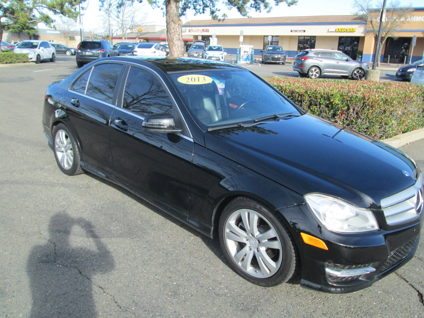 Used 2013 Mercedes-Benz C 250 Sedan image 3