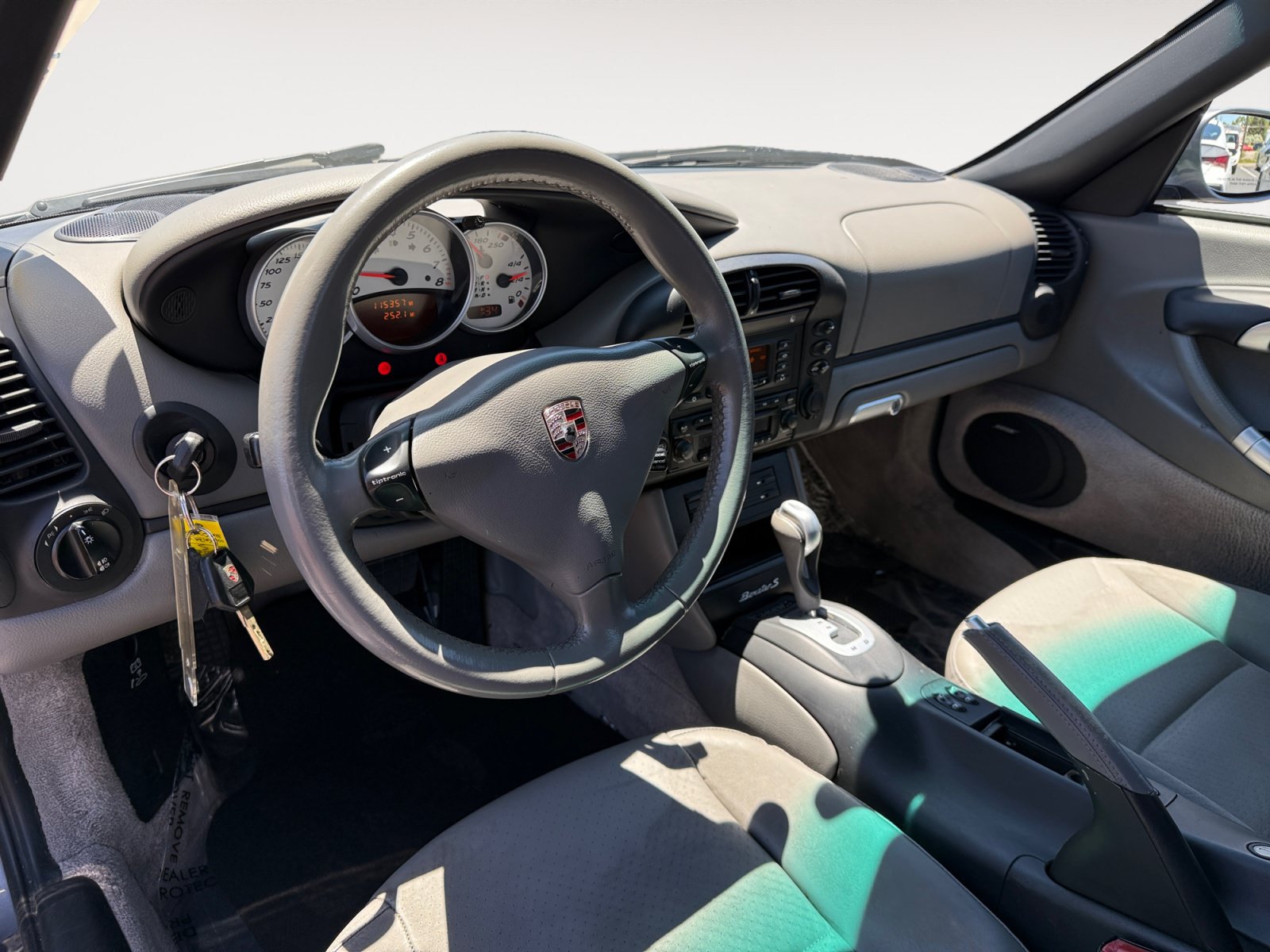 Used 2004 Porsche Boxster S RWD image 15