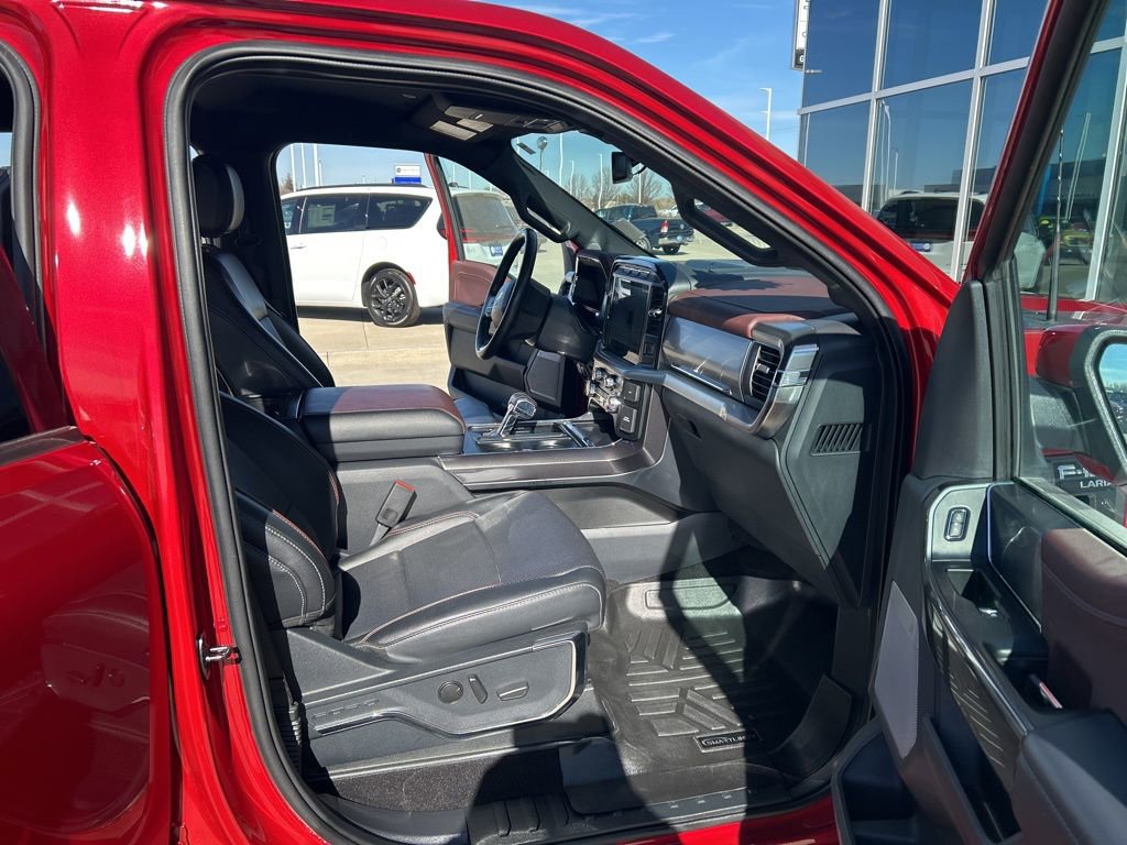 Used 2023 Ford F150 Lariat image 23