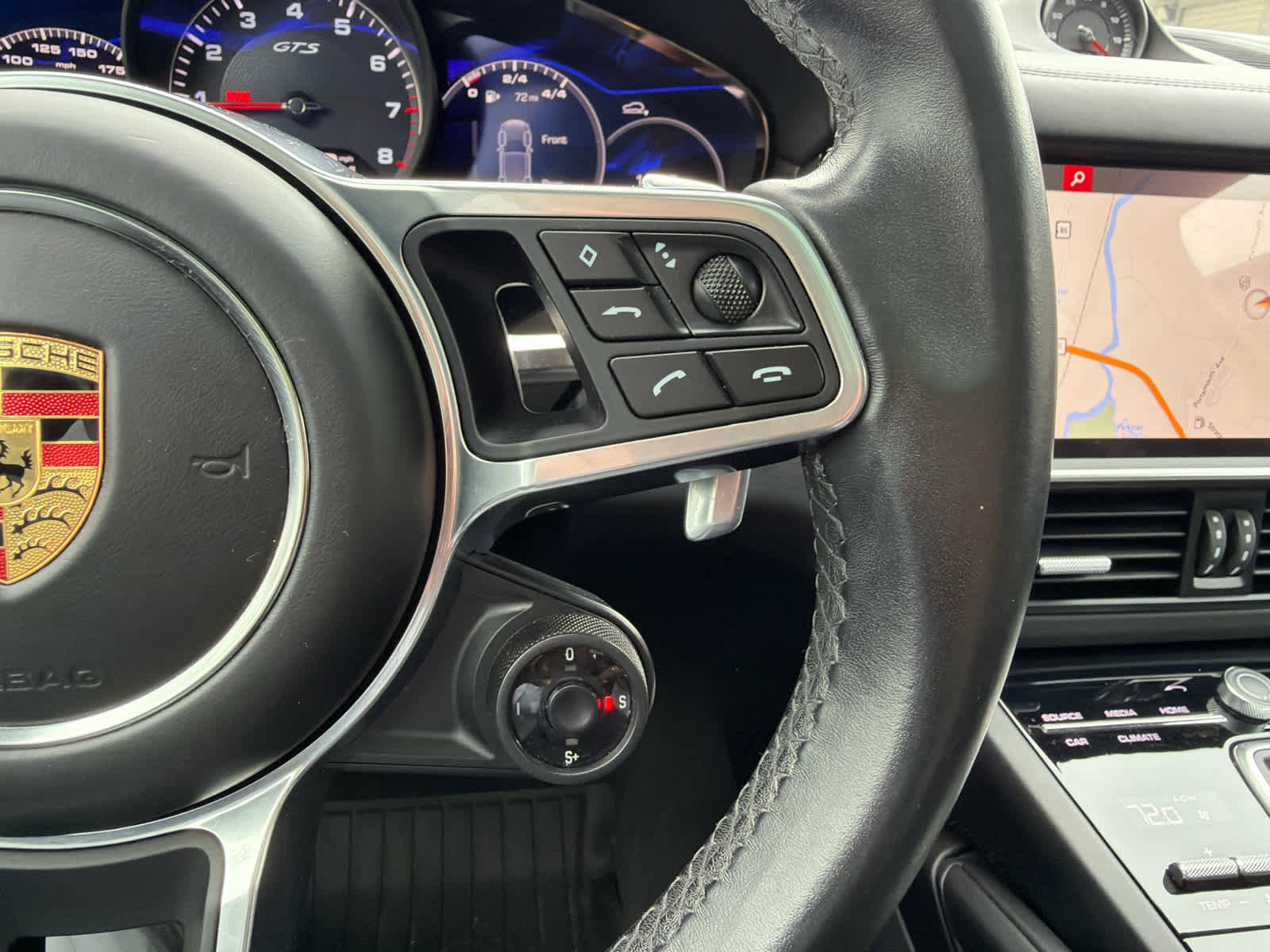 Used 2021 Porsche Cayenne GTS AWD/4WD image 14