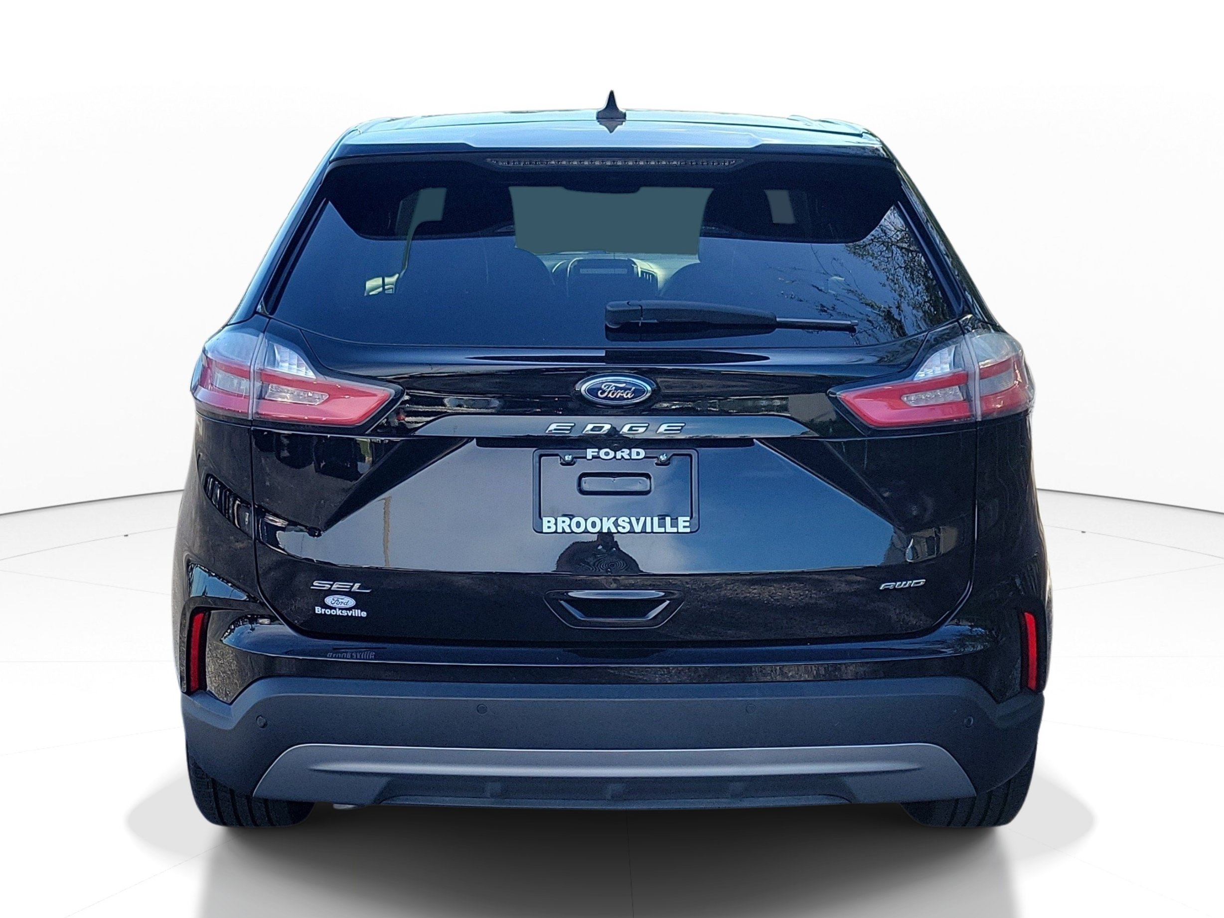 Used 2024 Ford Edge SEL AWD/4WD image 3