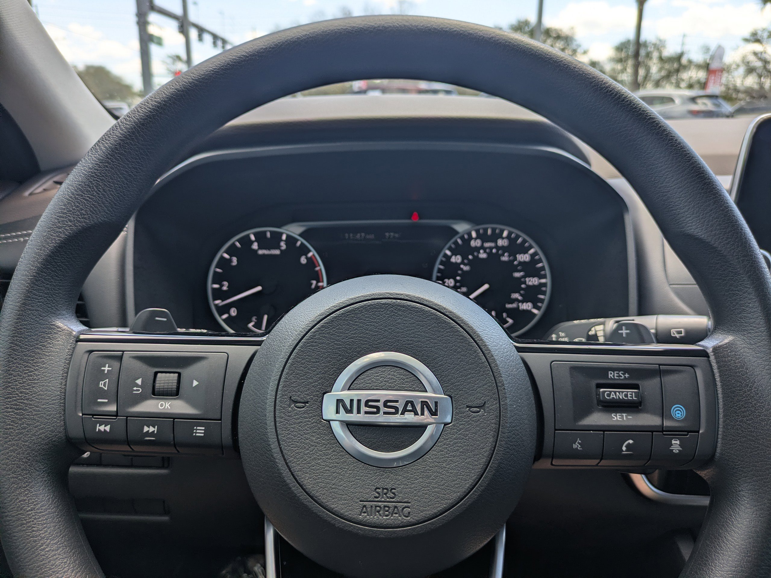 Used 2021 Nissan Rogue SV FWD image 28