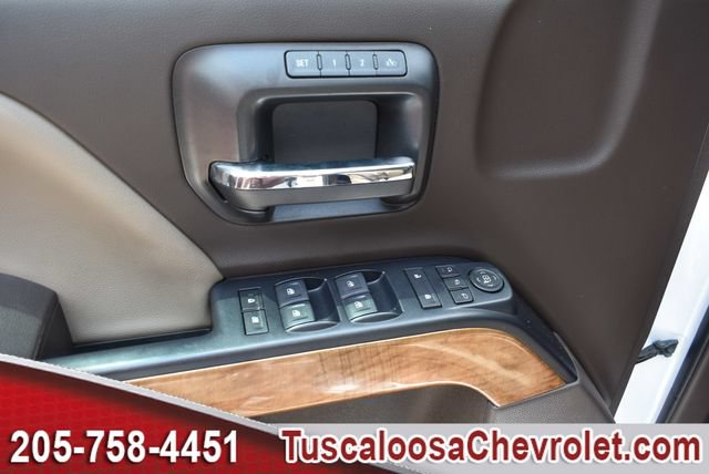 Used 2019 Chevrolet Silverado 3500 LTZ w/ Duramax Plus Package AWD/4WD image 17