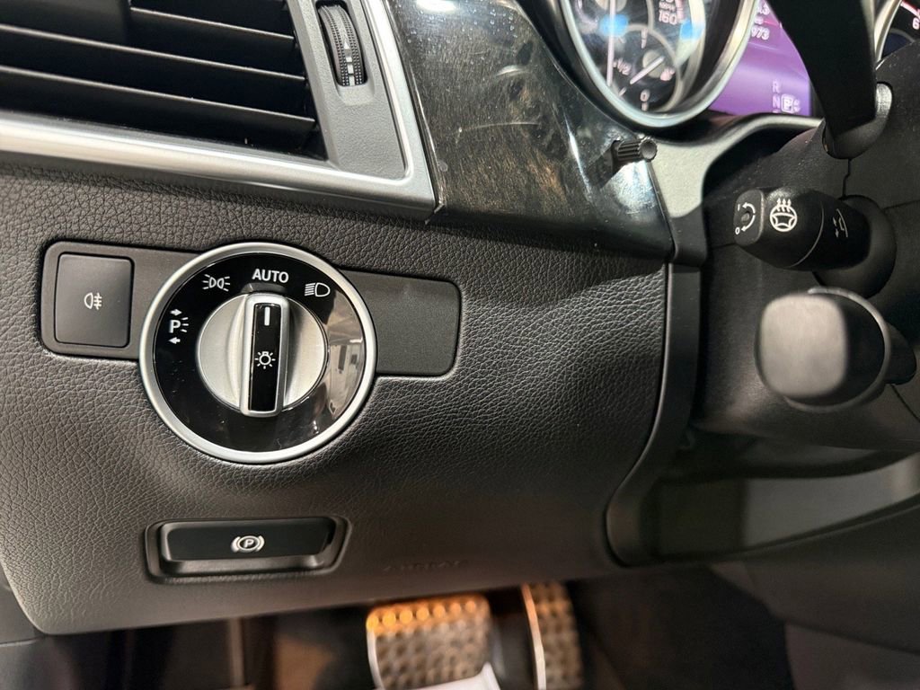 Used 2015 Mercedes-Benz ML 400 4MATIC image 39