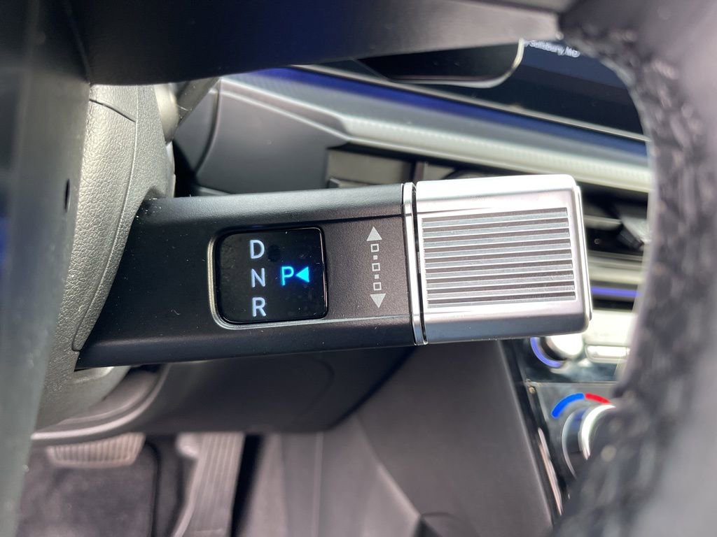 Used 2025 Hyundai Santa Fe Calligraphy image 15