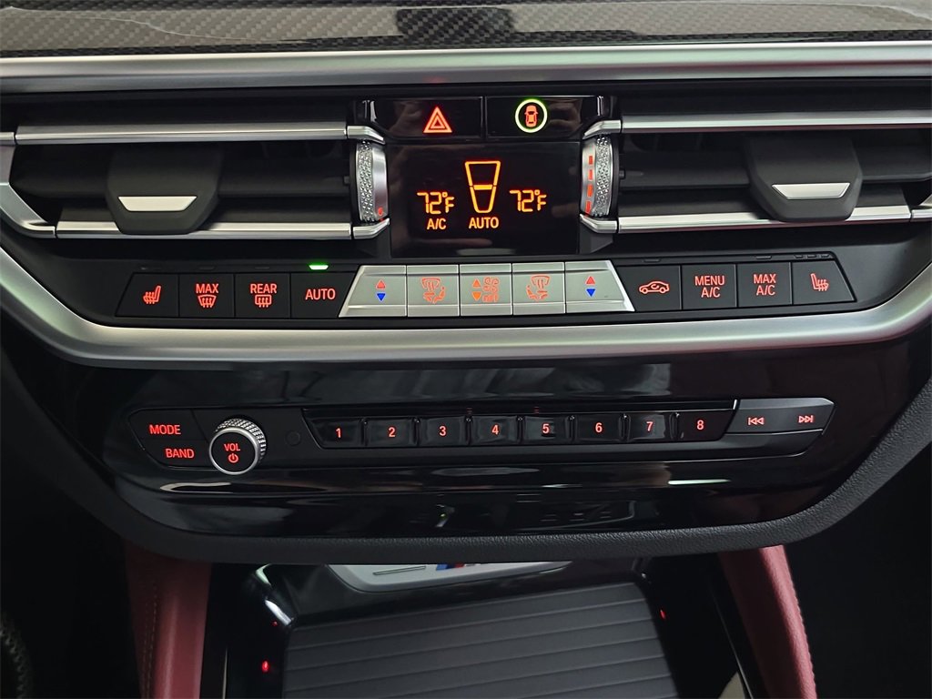 Used 2025 BMW X4 M40i w/ Premium Package image 26