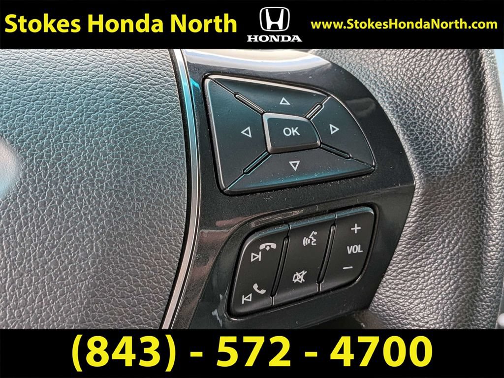 Used 2017 Ford Explorer Limited w/ Equipment Group 301A FWD image 29