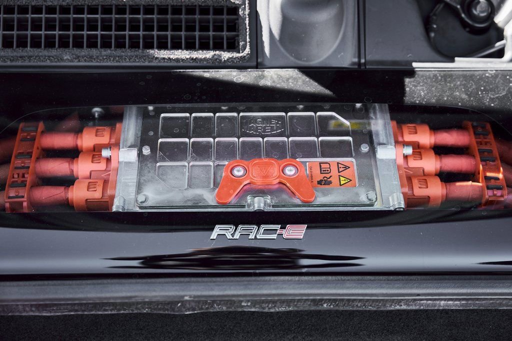 Used 2023 Ferrari SF90 Stradale image 19