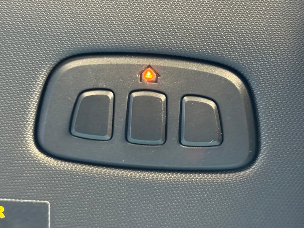 Used 2023 Ford Escape ST-Line Elite image 26