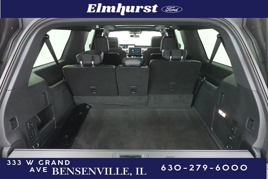 Used 2025 Ford Expedition Max Platinum w/ Stealth Performance Package image 29