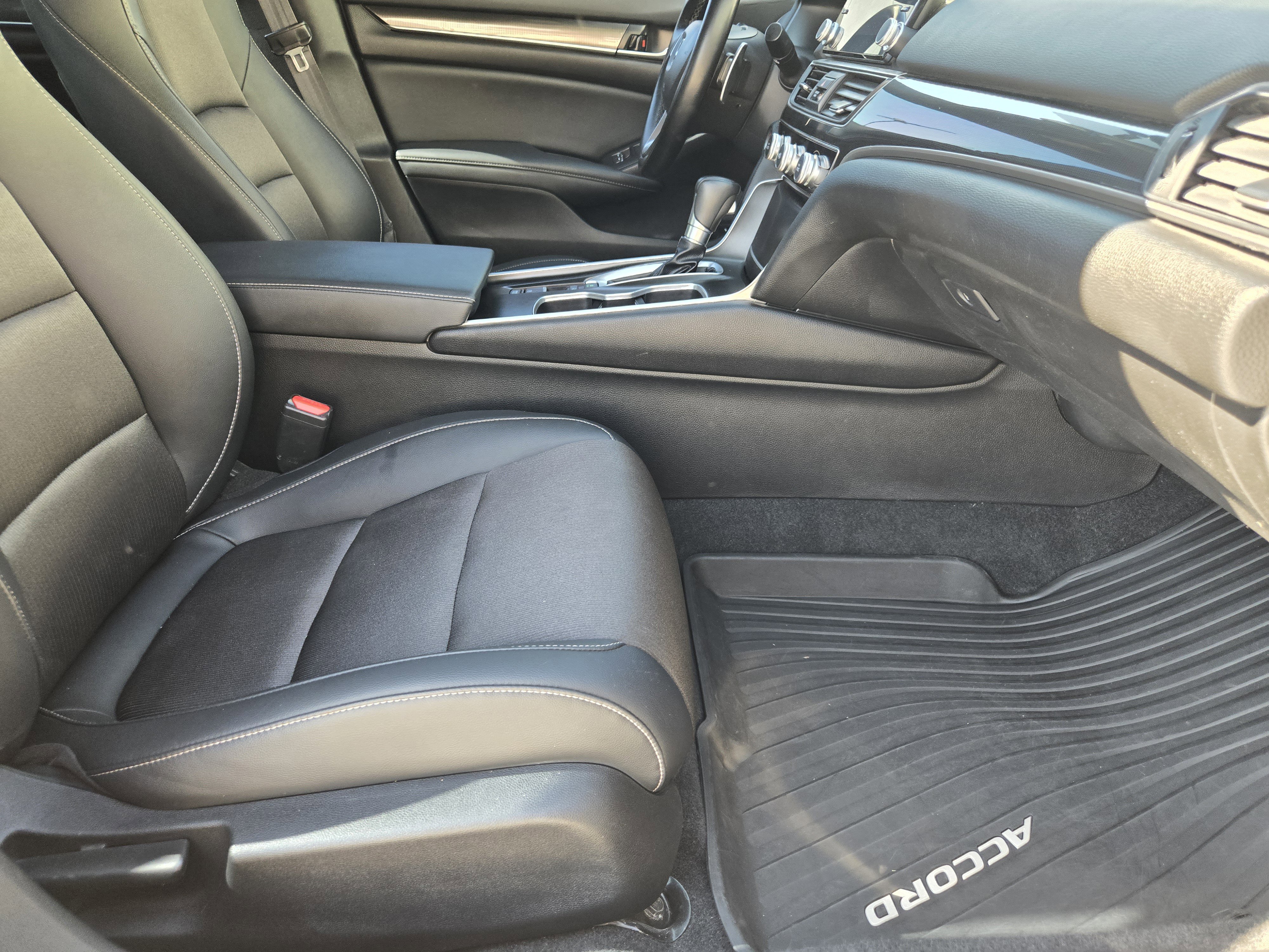 Used 2022 Honda Accord Sport image 17