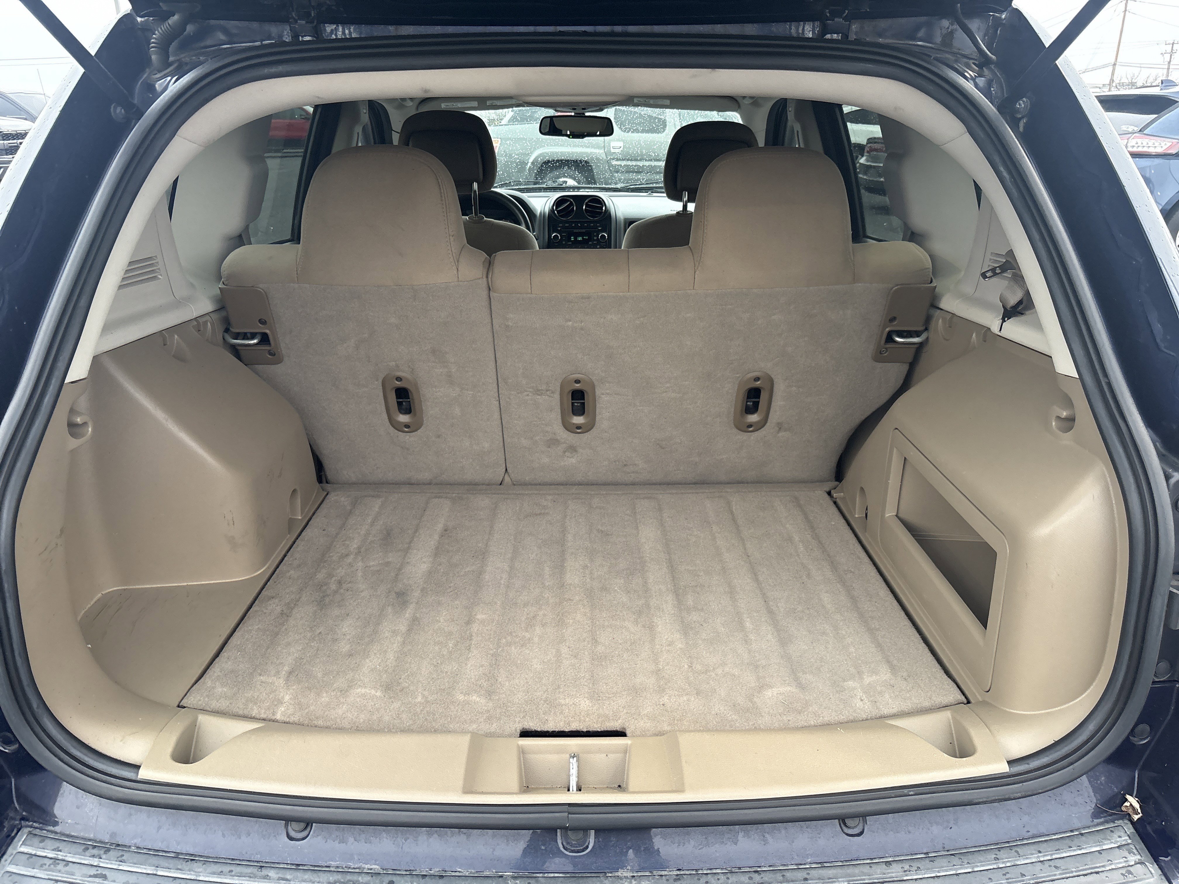 Used 2016 Jeep Compass Sport w/ Power Value Group image 13