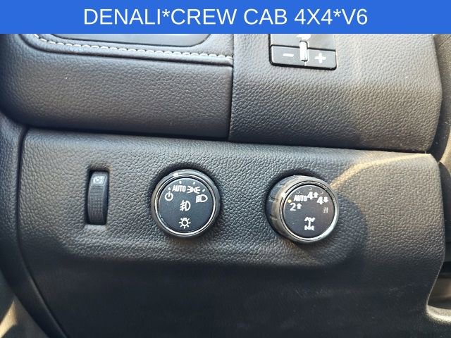 Used 2022 GMC Canyon Denali image 36