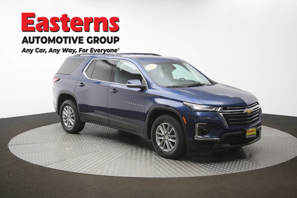 Used 2023 Chevrolet Traverse LT AWD/4WD image 49