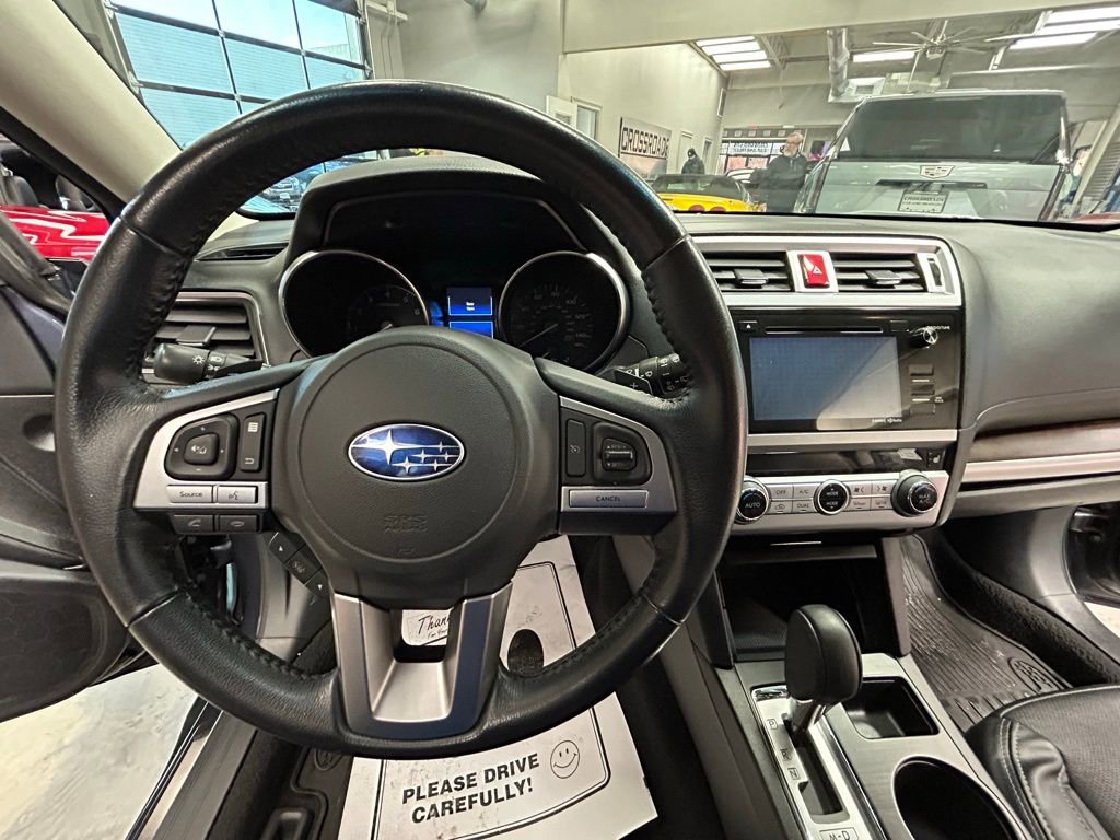 Used 2017 Subaru Outback 2.5i Limited image 9